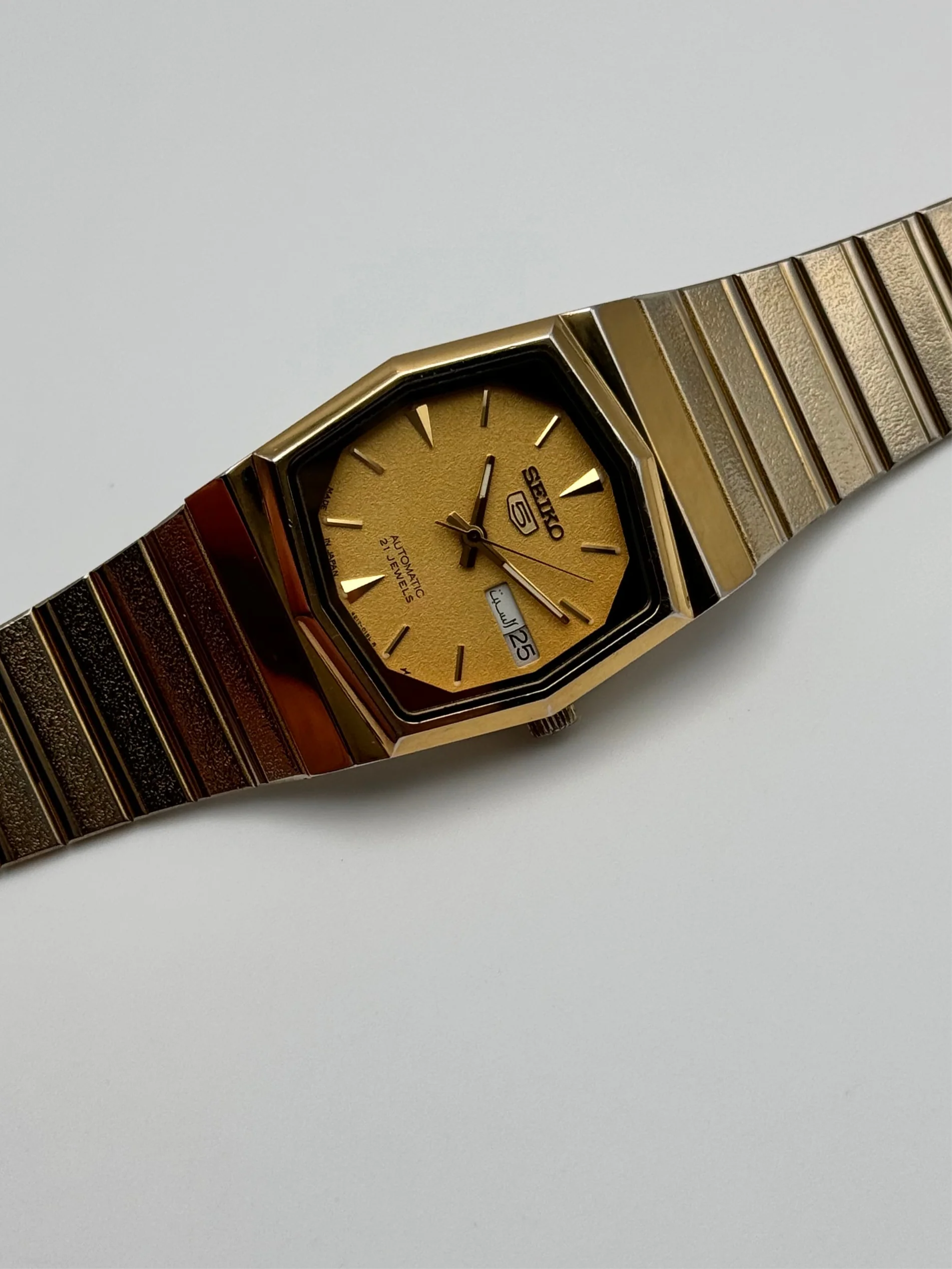 Thumbnail 10